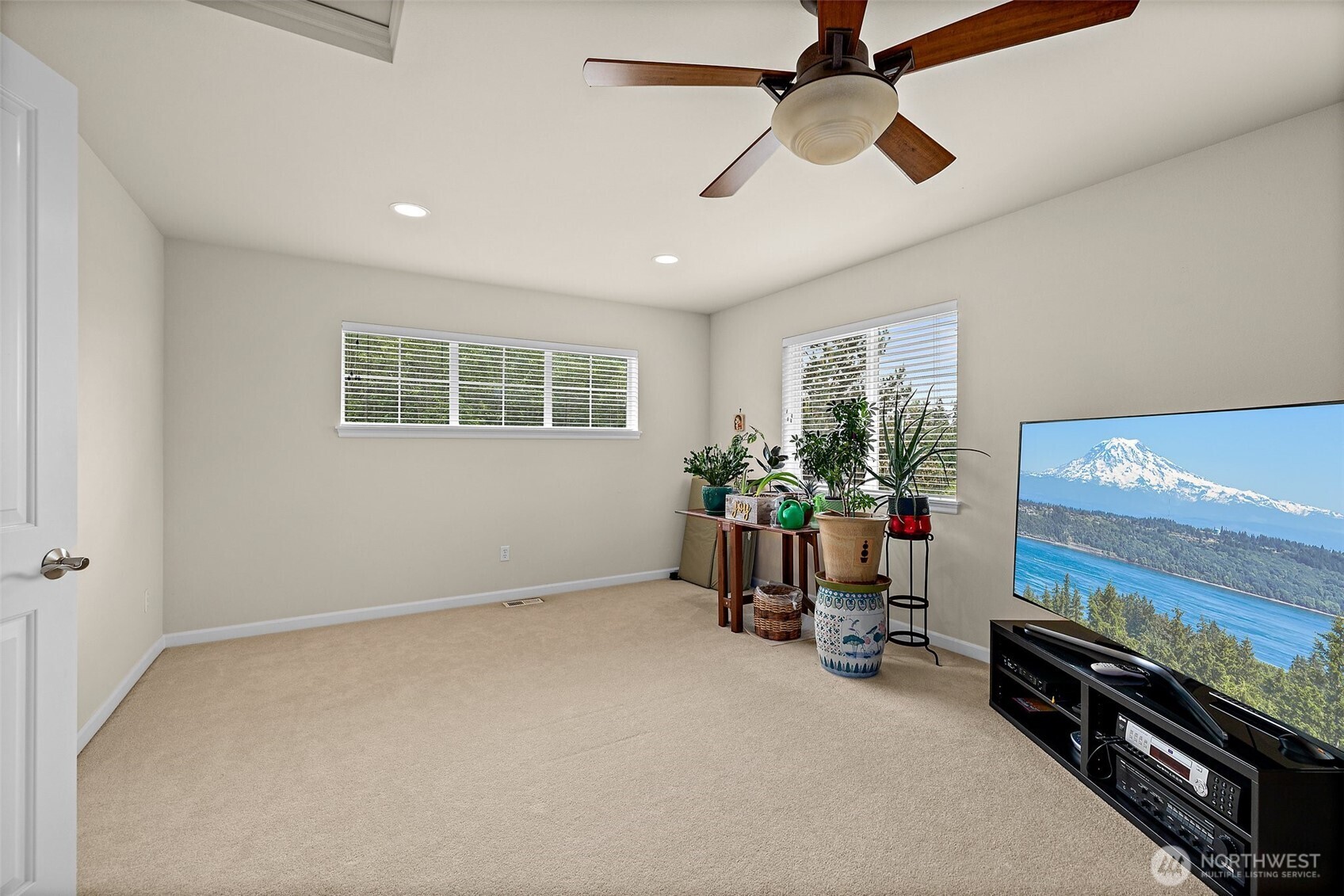 16616 Southeast 165th Way Renton, WA 98058 - Photo 23 of 28
