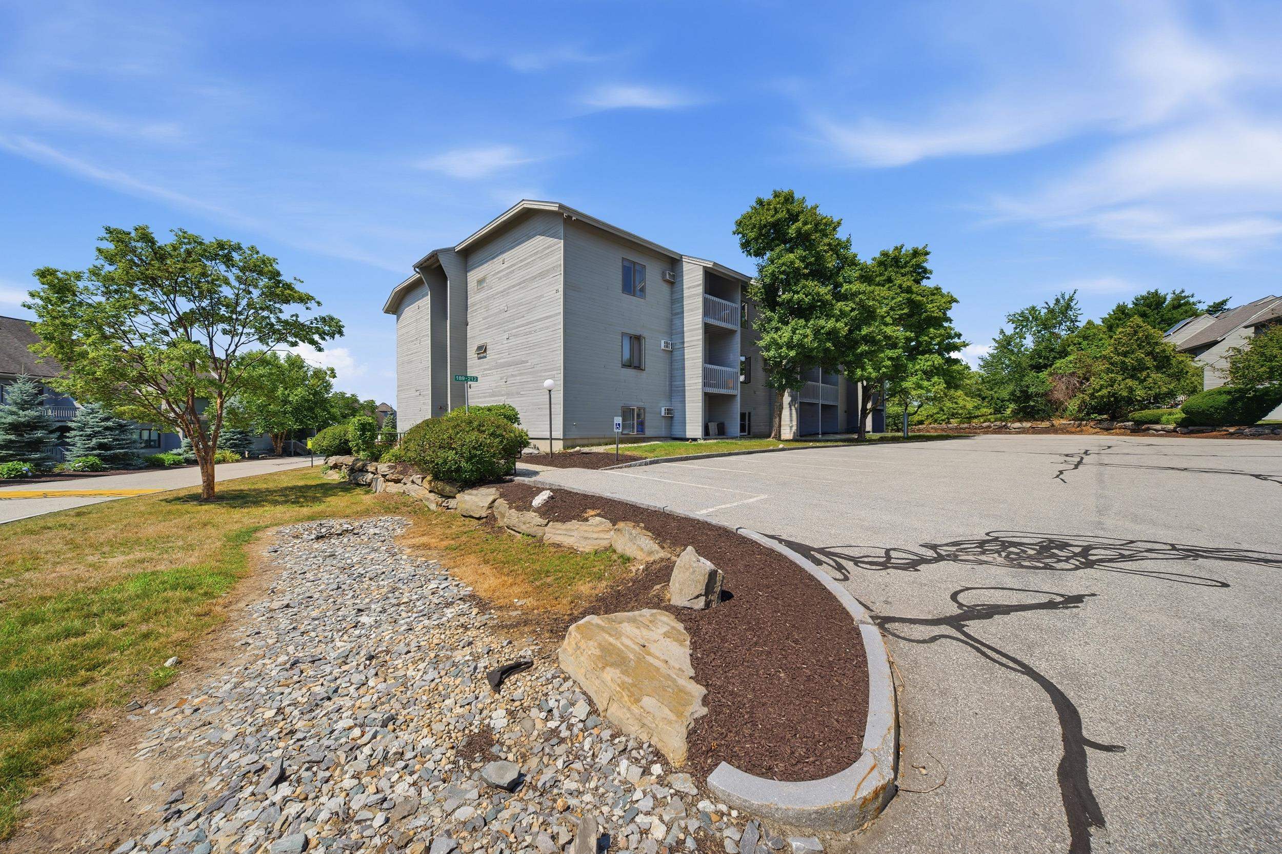 5 Tsienneto Road, Unit 212 Derry, NH 03038 - Photo 3 of 20 Gallery Image 3