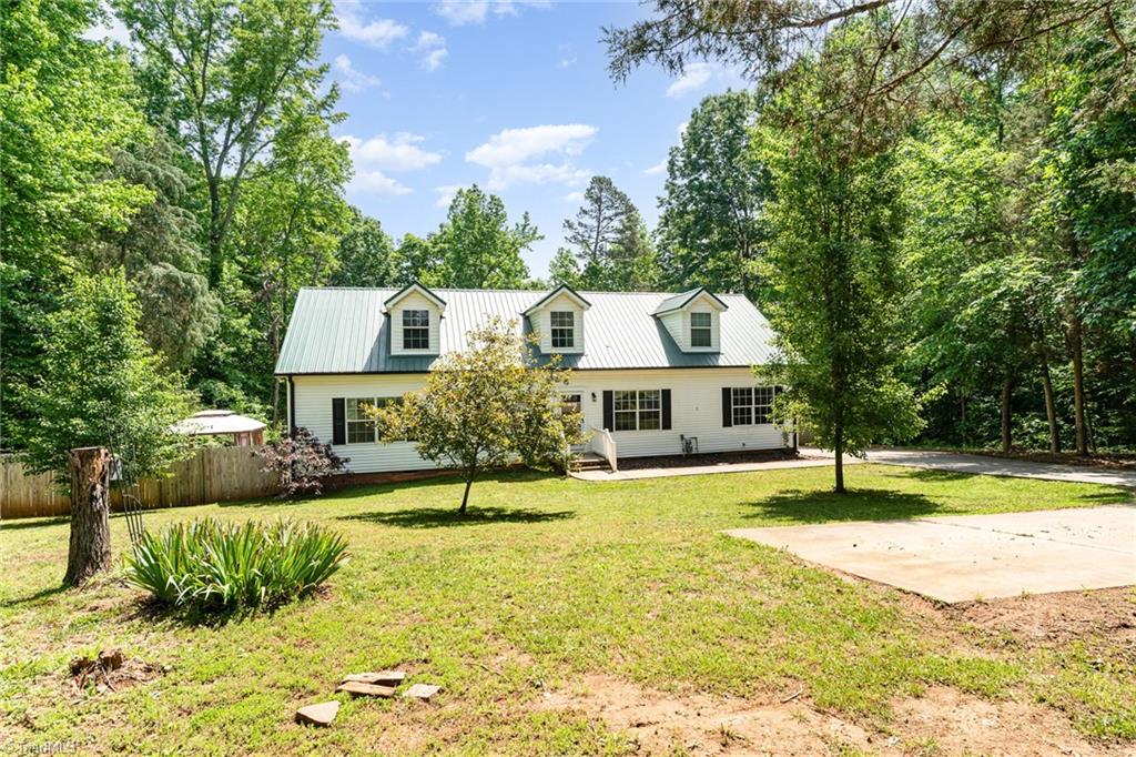 1110 Tussey Road Lexington, NC 27295 - Photo 4 of 46 Gallery Image 4