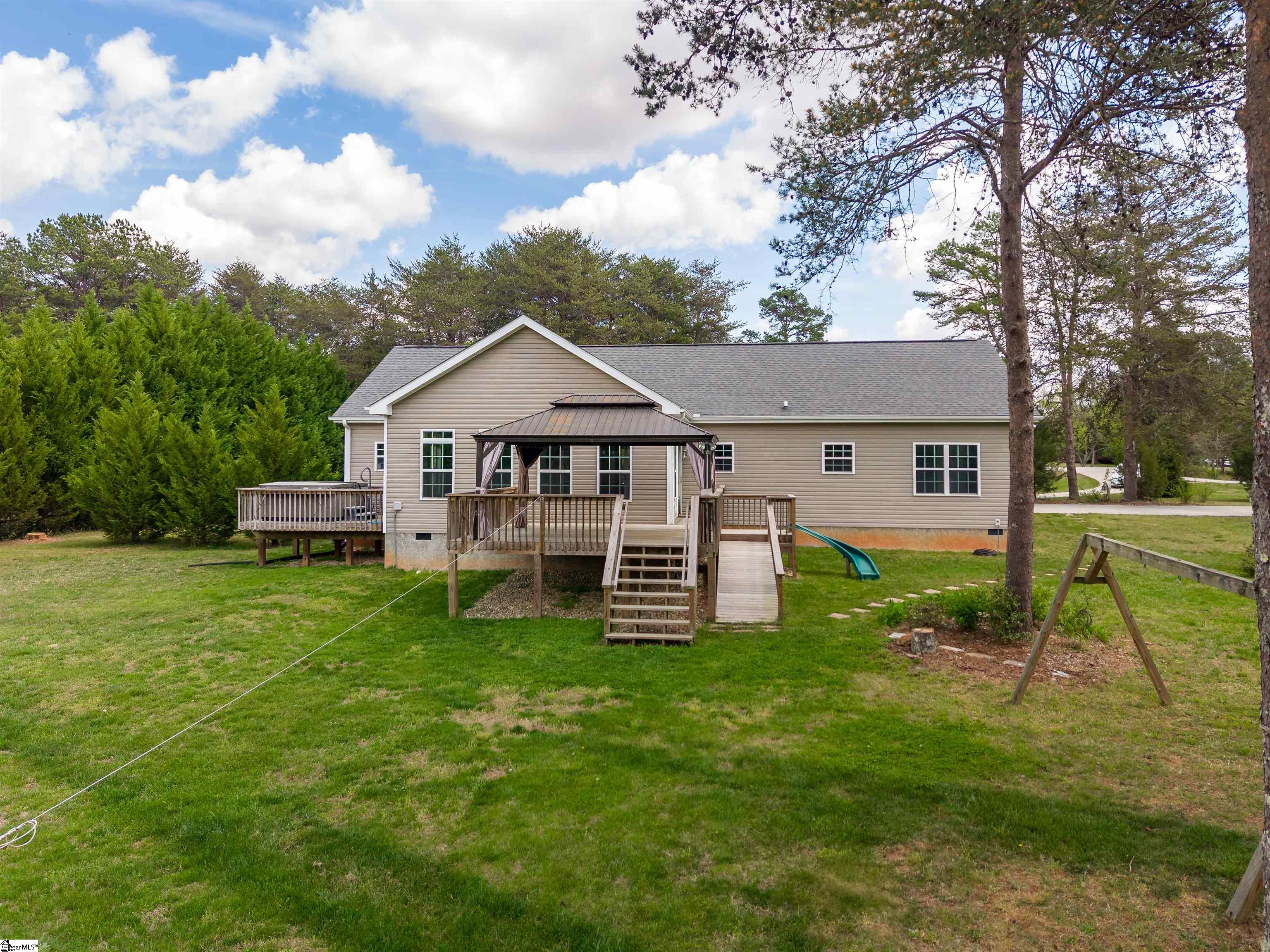 2500 South Blackstock Road Landrum, SC 29356 - Photo 12 of 49