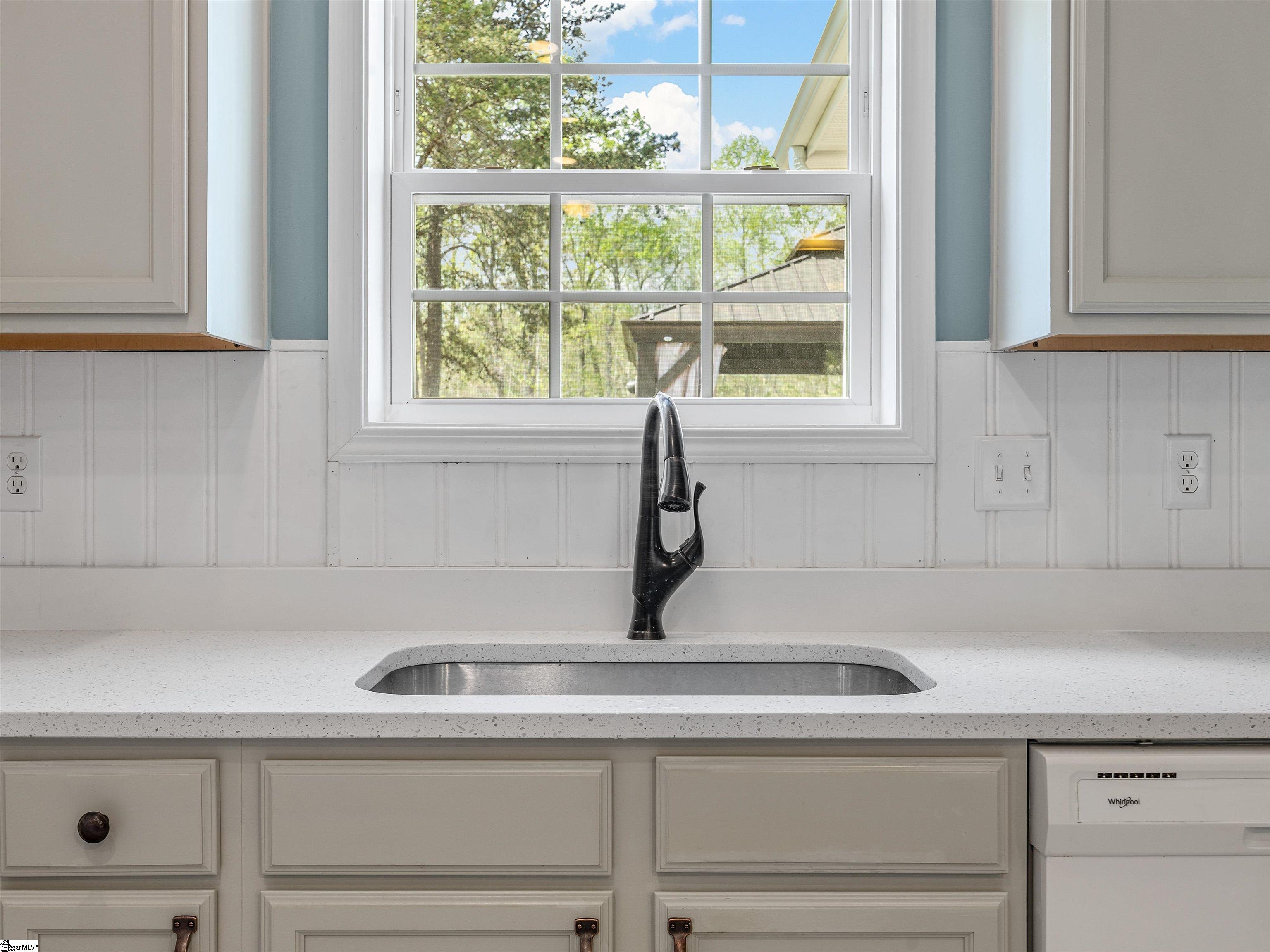 2500 South Blackstock Road Landrum, SC 29356 - Photo 23 of 49