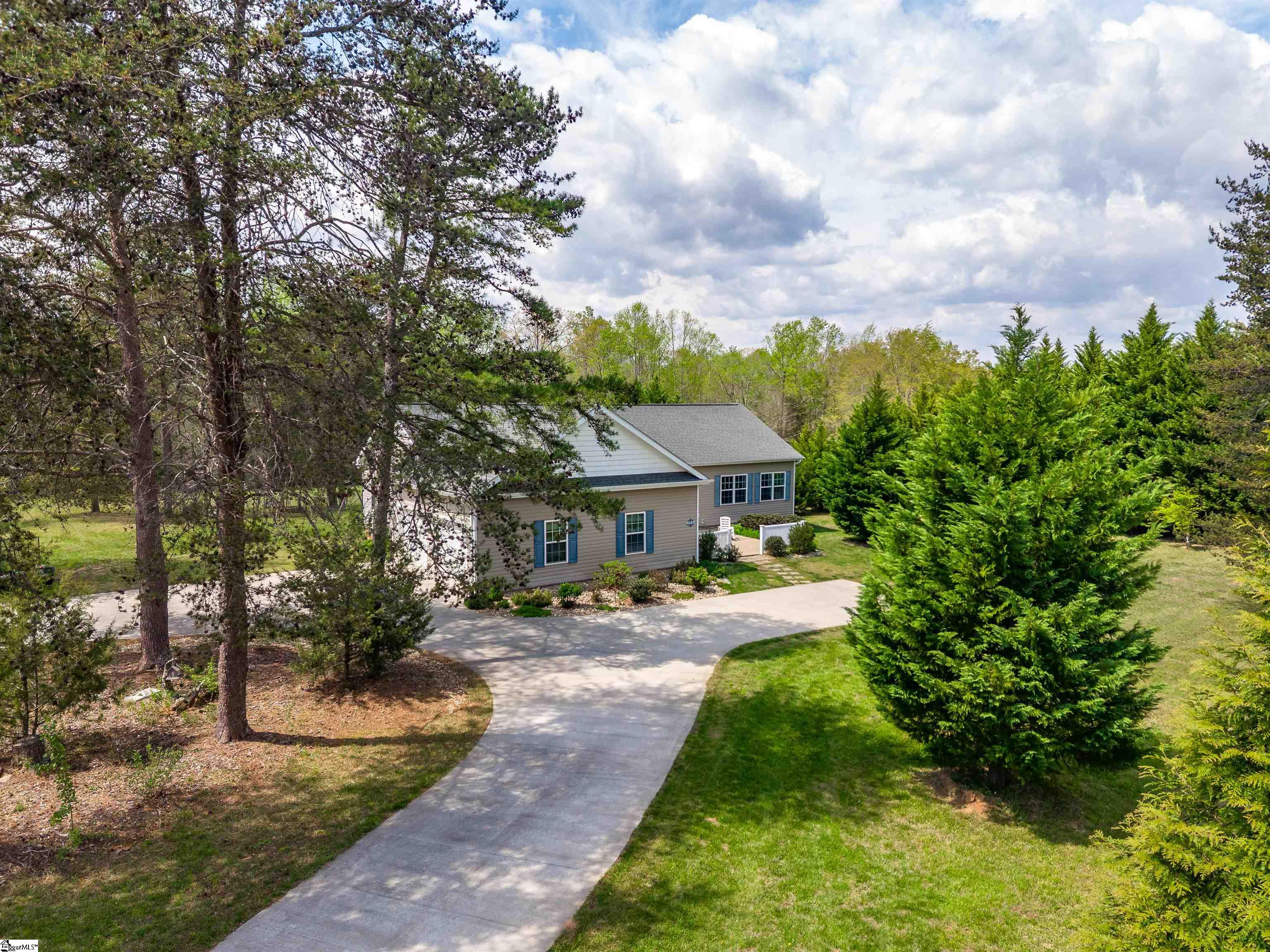 2500 South Blackstock Road Landrum, SC 29356 - Photo 3 of 49