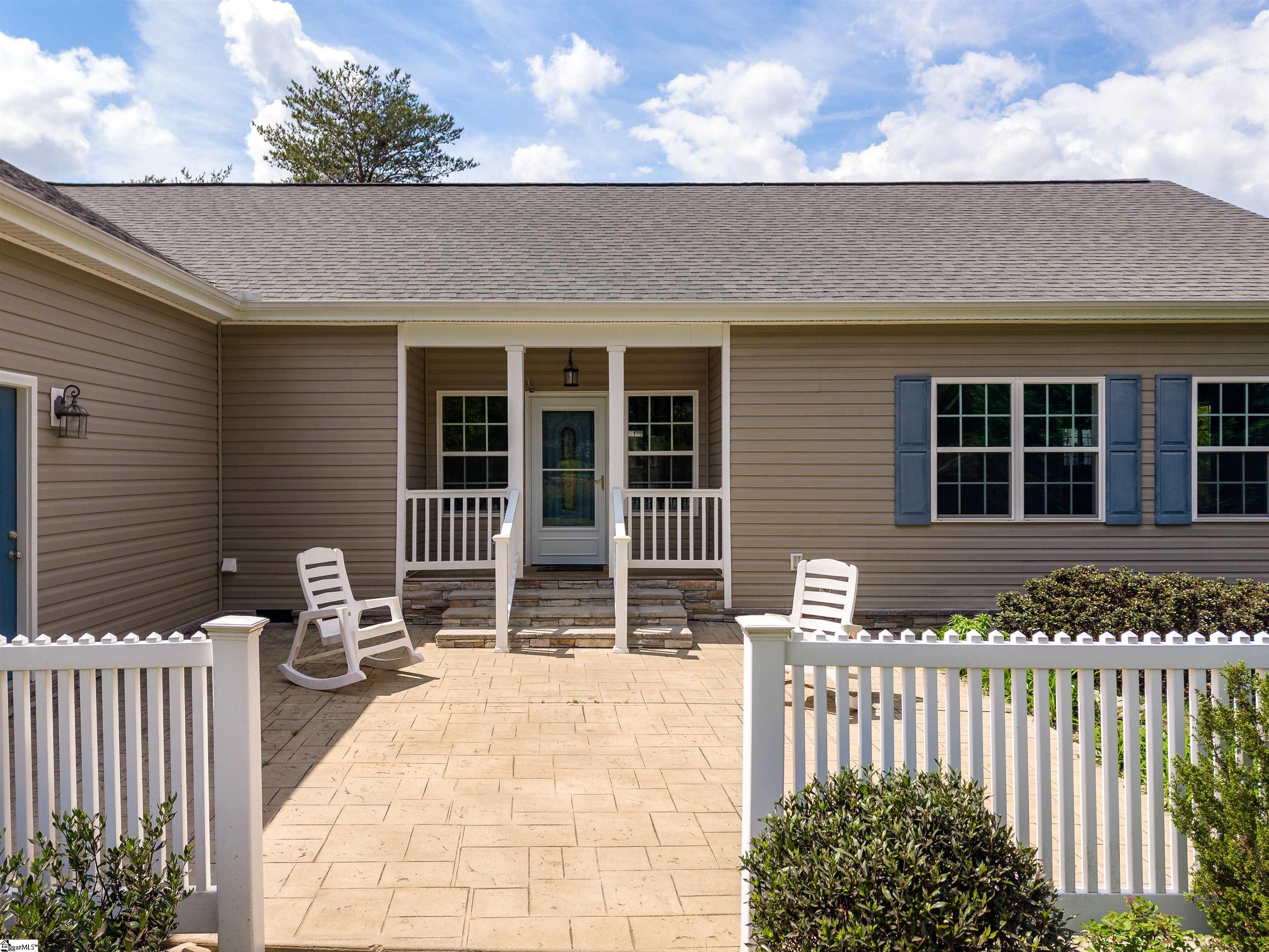 2500 South Blackstock Road Landrum, SC 29356 - Photo 5 of 49