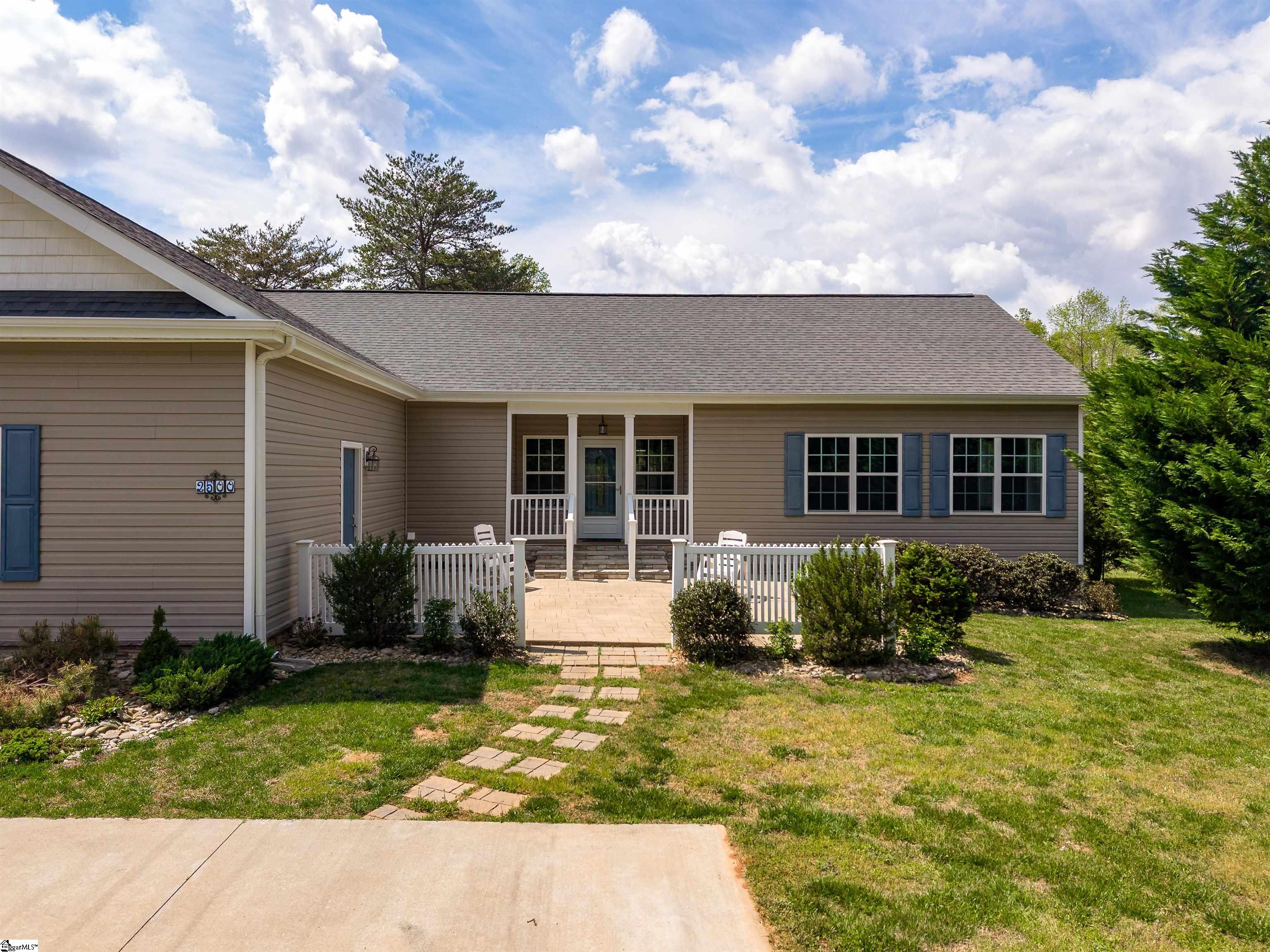 2500 South Blackstock Road Landrum, SC 29356 - Photo 7 of 49