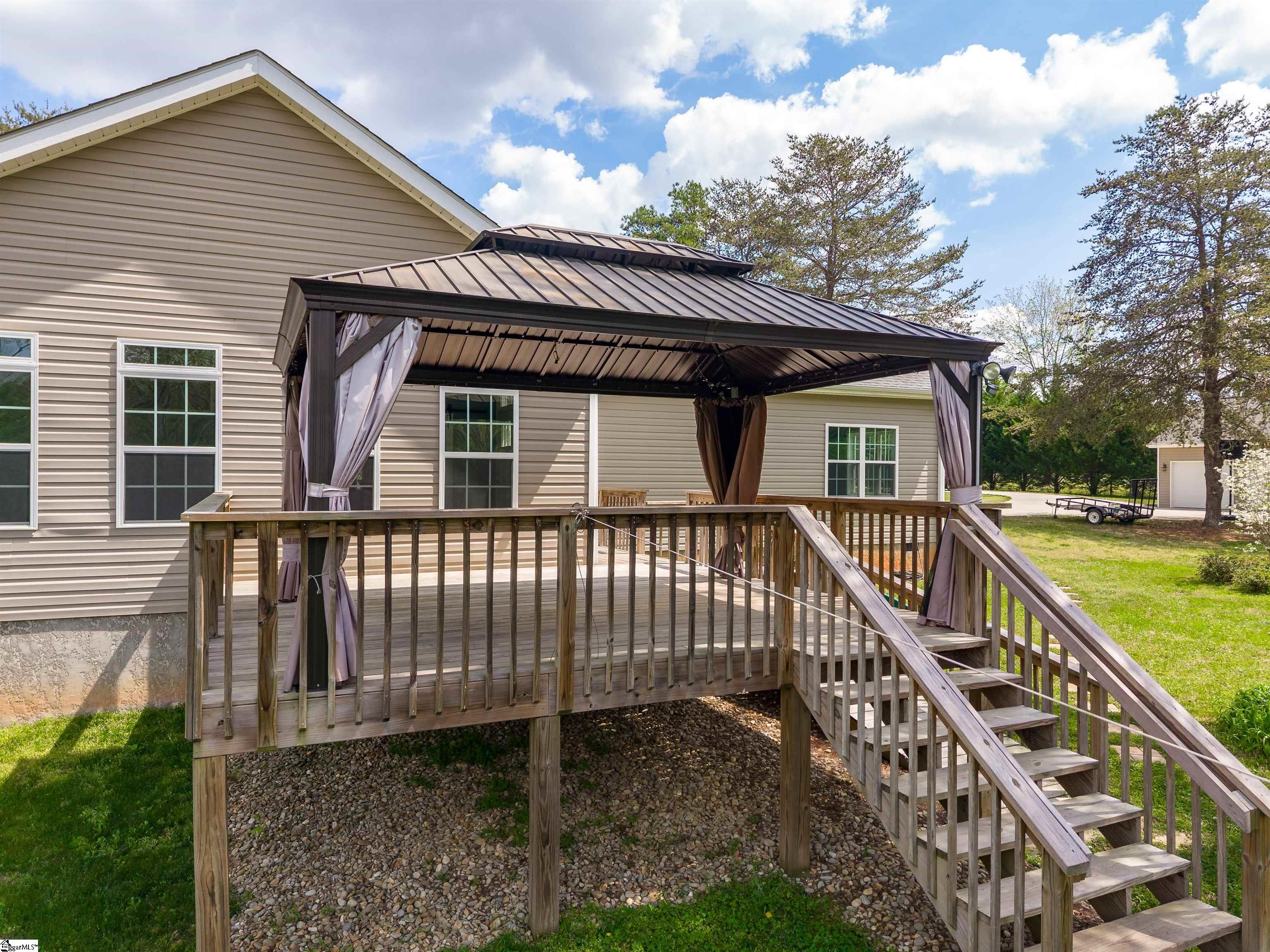 2500 South Blackstock Road Landrum, SC 29356 - Photo 9 of 49