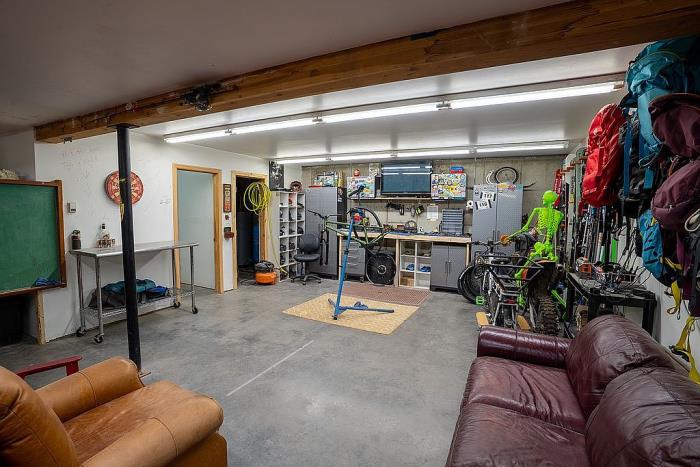 377 Crocus Road Gunnison, CO 81230 - Photo 19 of 80