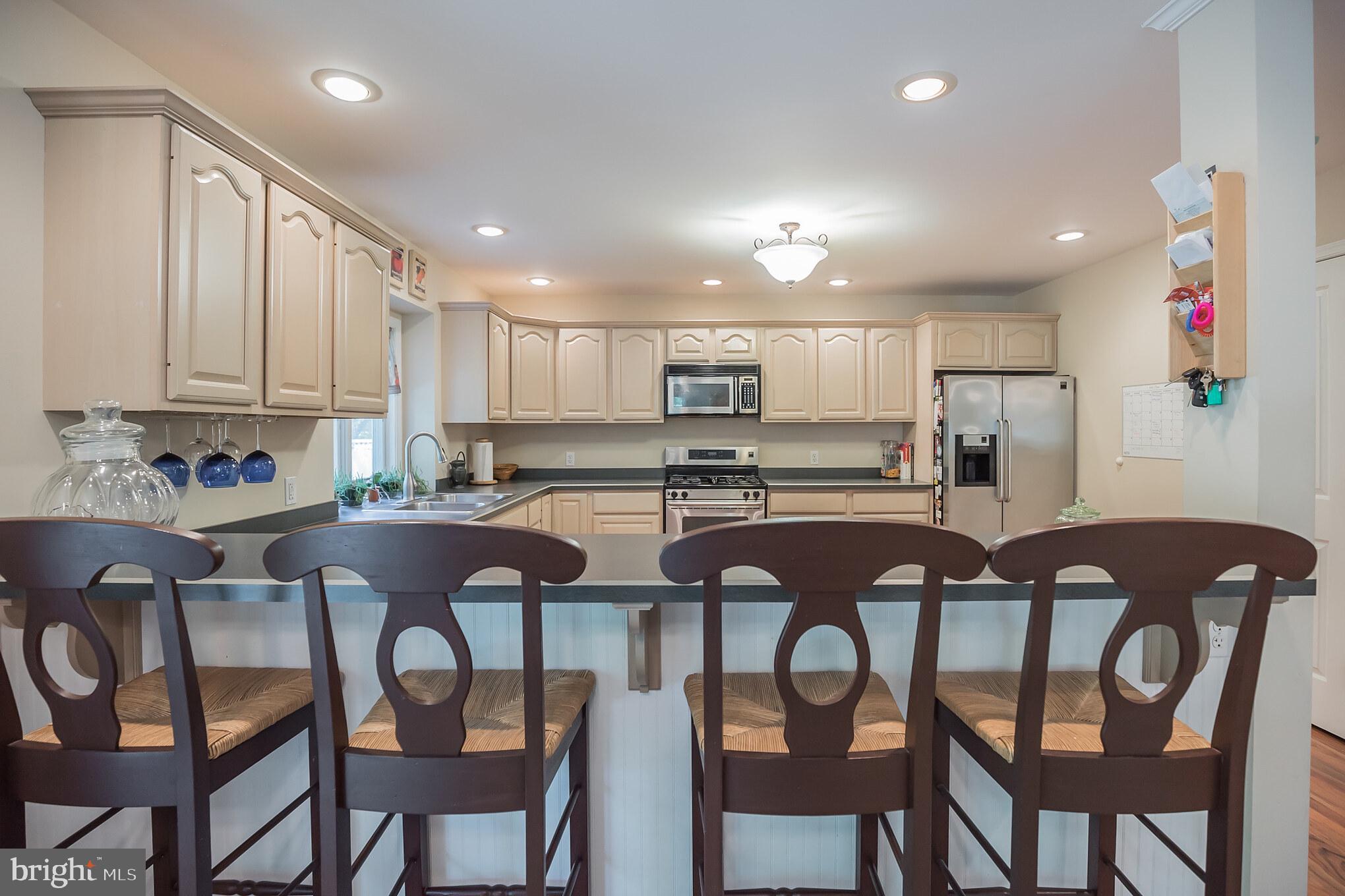437 New Road Southampton, NJ 08088 - Photo 9 of 30 Breakfast Bar