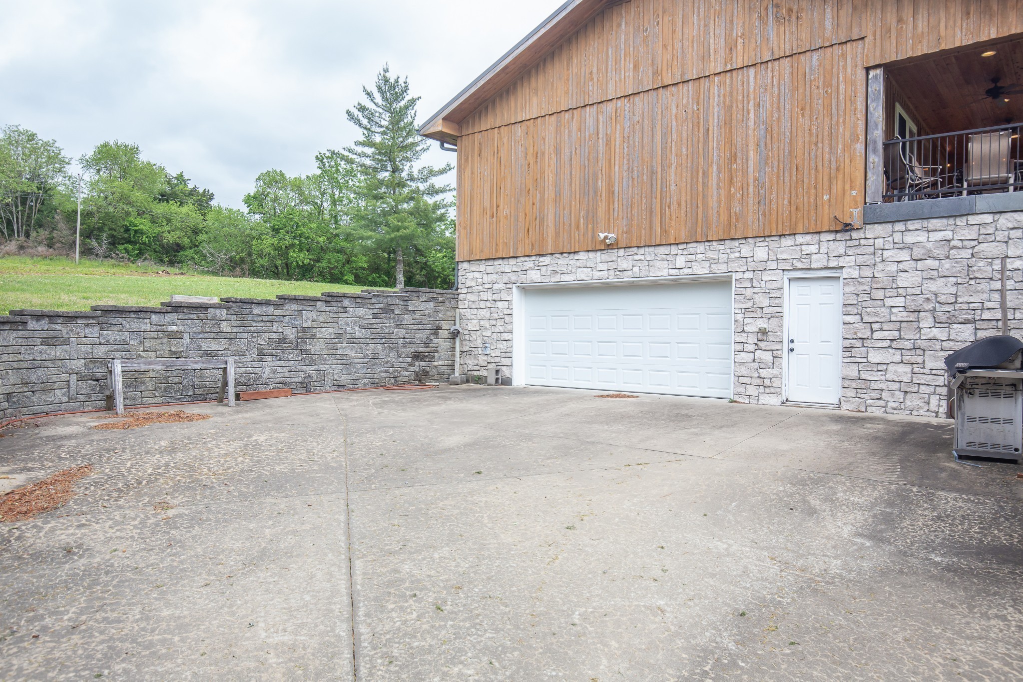 521 Coop Road Bell Buckle, TN 37020 - Photo 21 of 63 a view of outdoor space and yard
