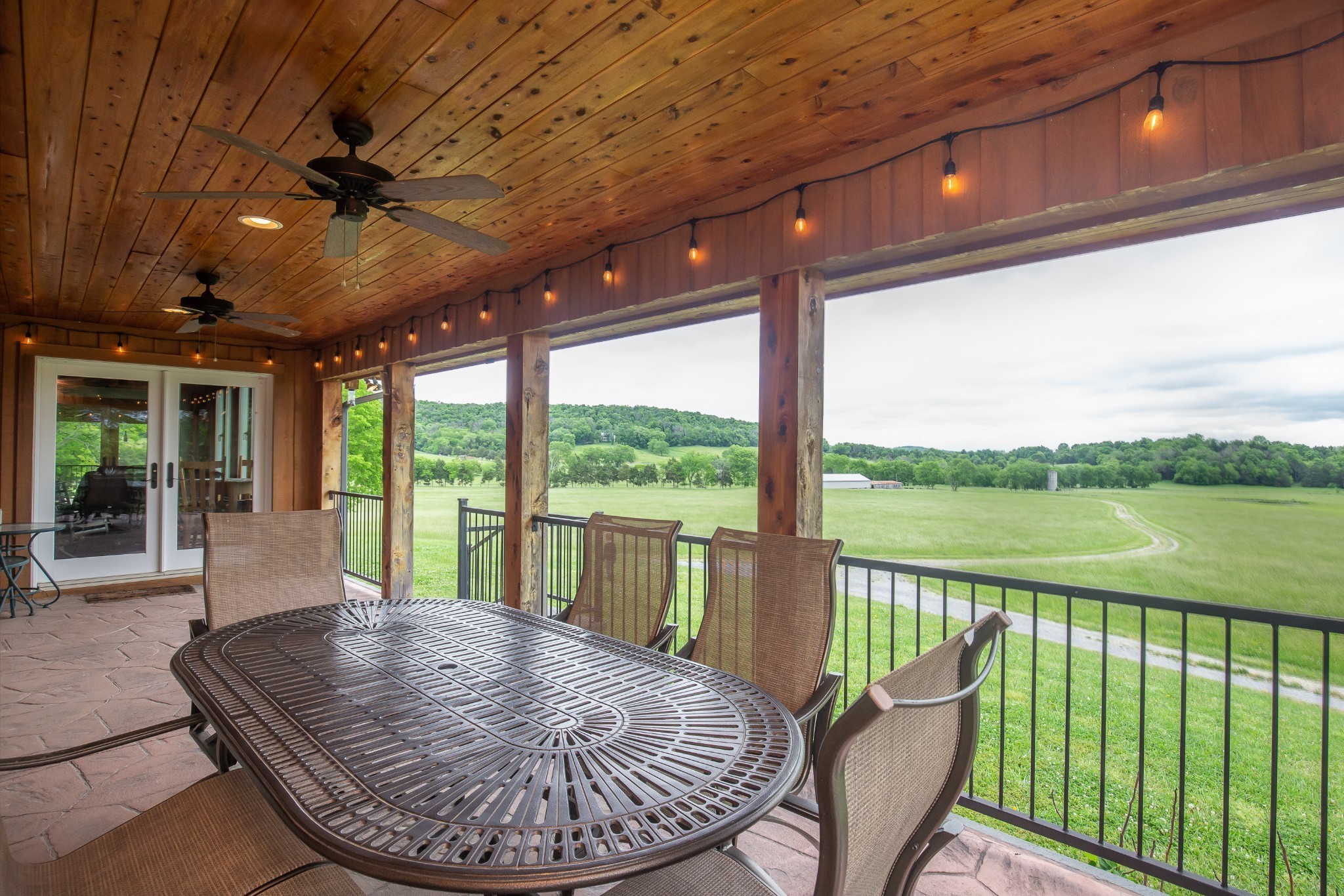 521 Coop Road Bell Buckle, TN 37020 - Photo 58 of 63 a view of a living room and balcony