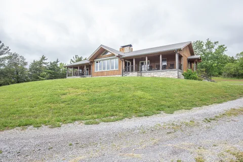 $2,936,000 | 521 Coop Road, Bell Buckle, TN 37020