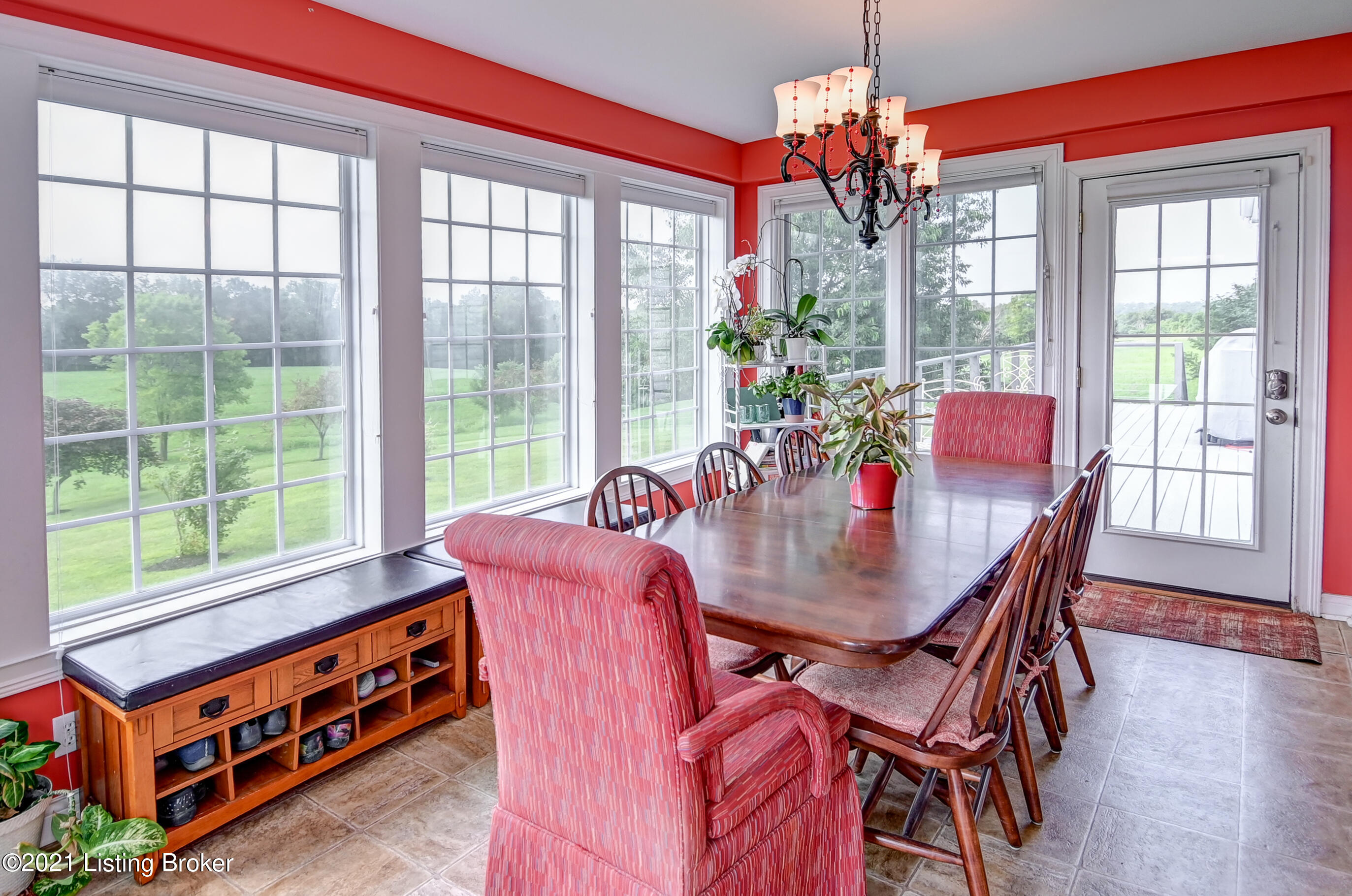 859 Travis Road Taylorsville, KY 40071 - Photo 17 of 97 16- 859TravisRd-21