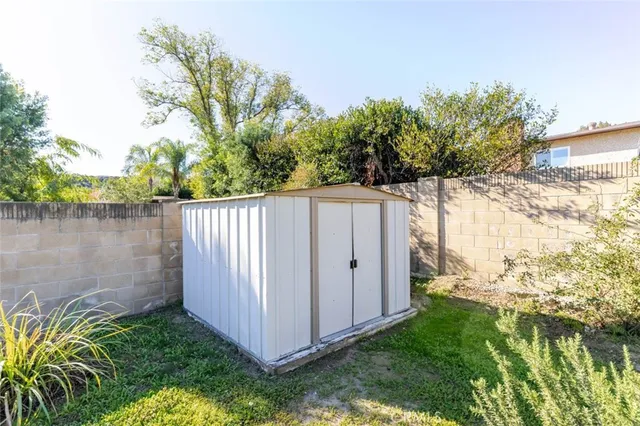 $3,750 | 9551 Gierson Avenue, Chatsworth, CA 91311