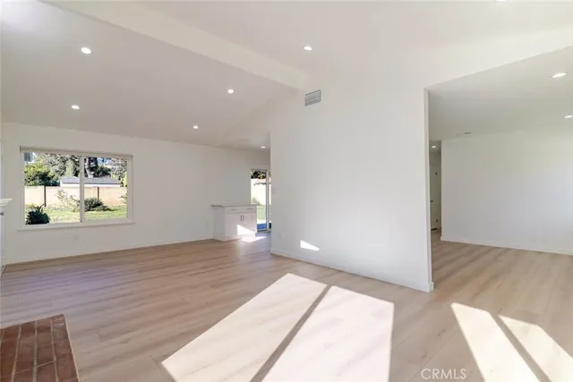 $3,750 | 9551 Gierson Avenue, Chatsworth, CA 91311