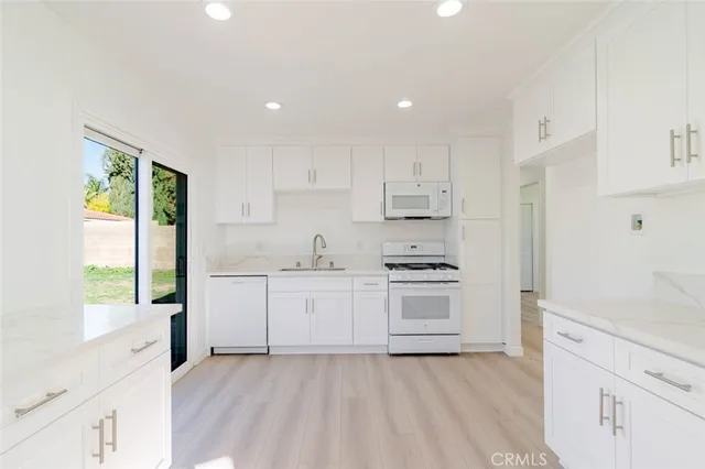 $3,750 | 9551 Gierson Avenue, Chatsworth, CA 91311