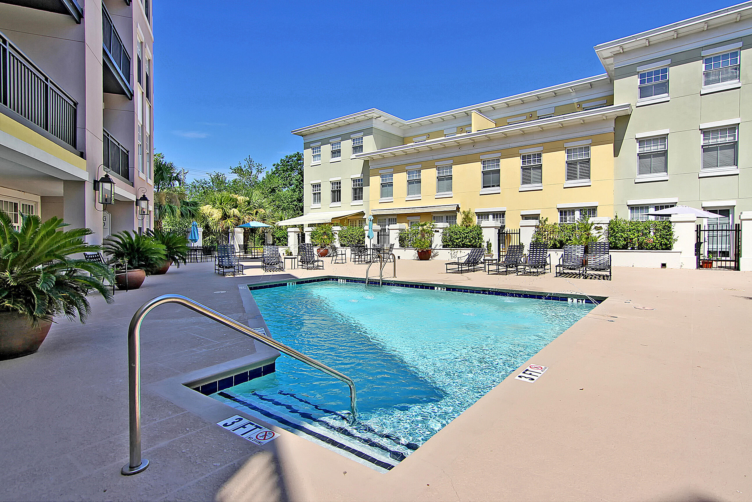 498 Albemarle Road, Unit 315 Charleston, SC 29407 - Photo 25 of 38 HOA Fees Include