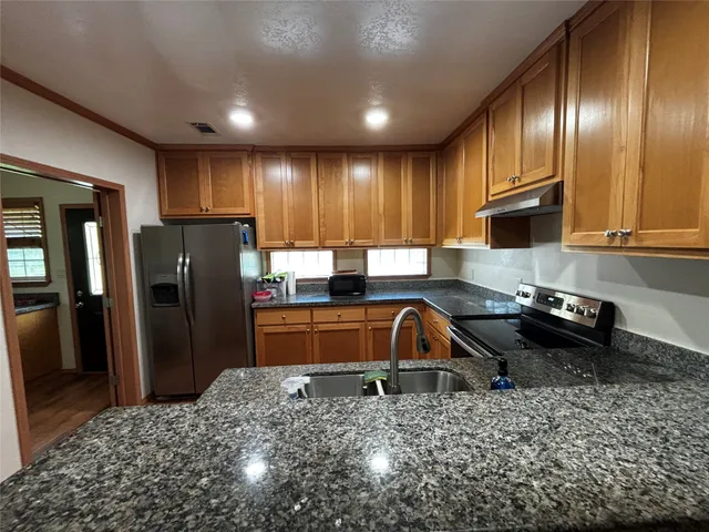 $1,500 | 1671 Highway 190, Huntsville, TX 77340