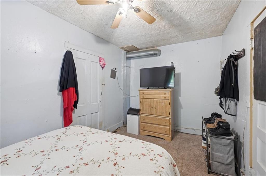 6910 Donahoo Road Kansas City, KS 66104 - Photo 12 of 19