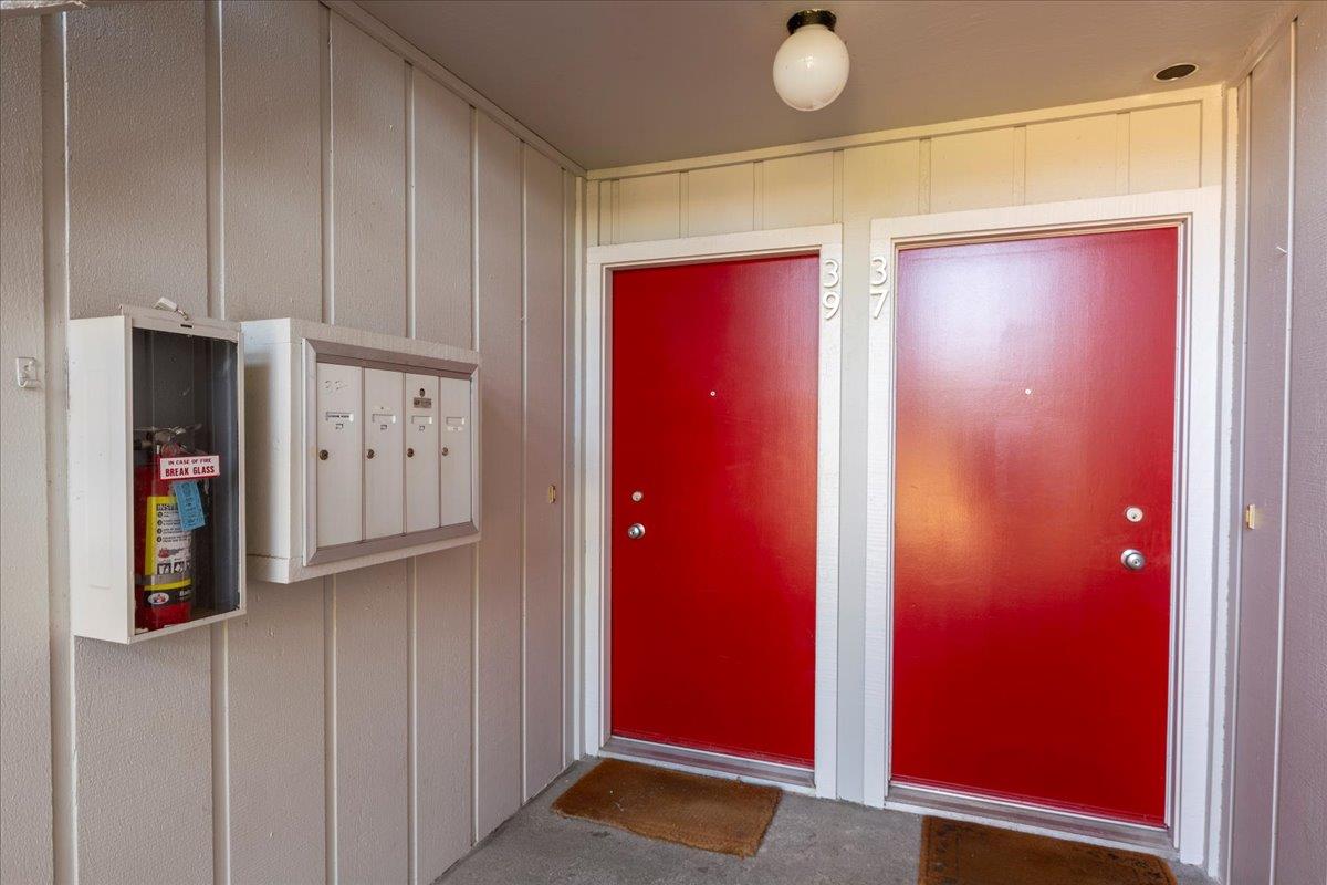 255 South Rengstorff Avenue, Unit 39 Mountain View, CA 94040 - Photo 2 of 26 Gallery Image 2