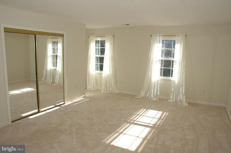 10179 Red Spruce Road Fairfax, VA 22032 - Photo 9 of 17 Master Bedroom