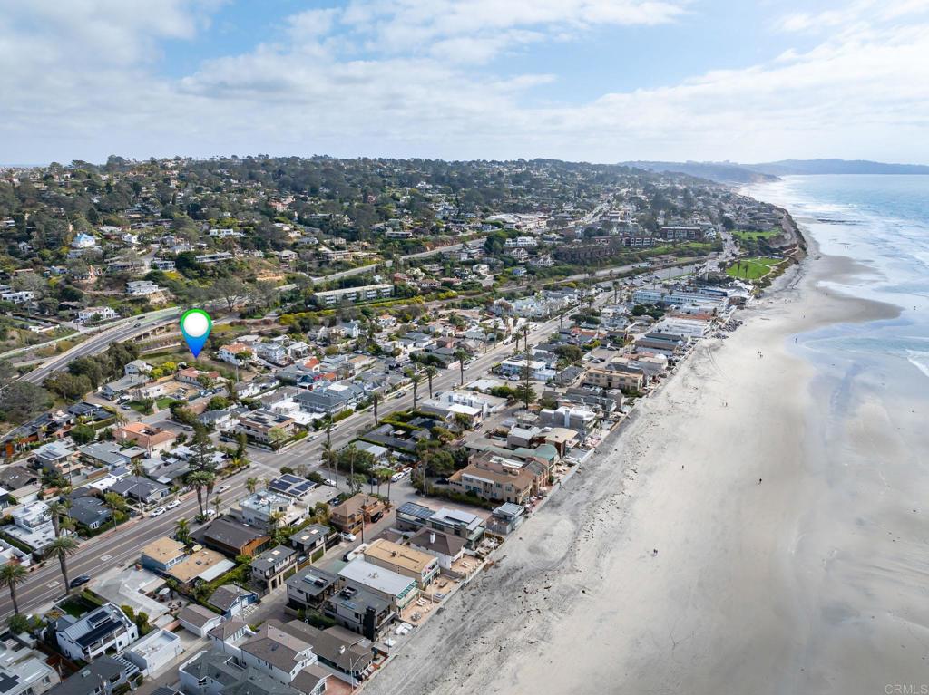 1935 Santa Fe Avenue Del Mar, CA 92014 - Photo 33 of 42 an aerial view of a city