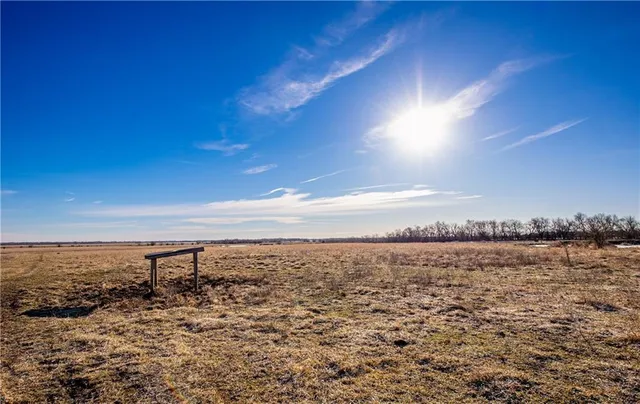 $1,200,000 | 355 Georgia Road, Williamsburg, KS 66095