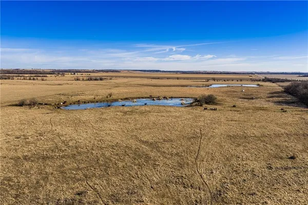 $1,140,000 | 355 Georgia Road, Williamsburg, KS 66095