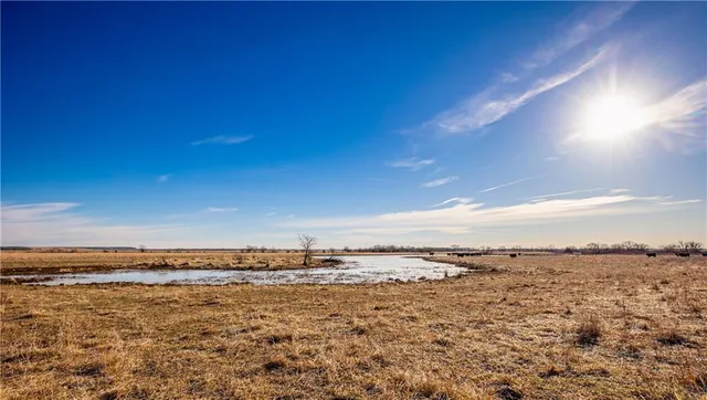 $1,200,000 | 355 Georgia Road, Williamsburg, KS 66095