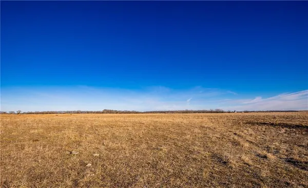 $1,140,000 | 355 Georgia Road, Williamsburg, KS 66095