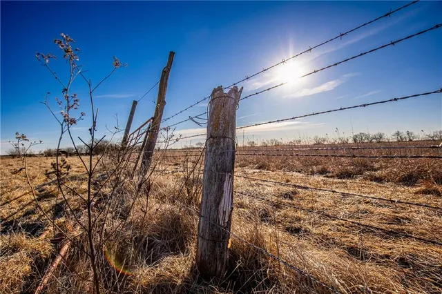 $1,200,000 | 355 Georgia Road, Williamsburg, KS 66095