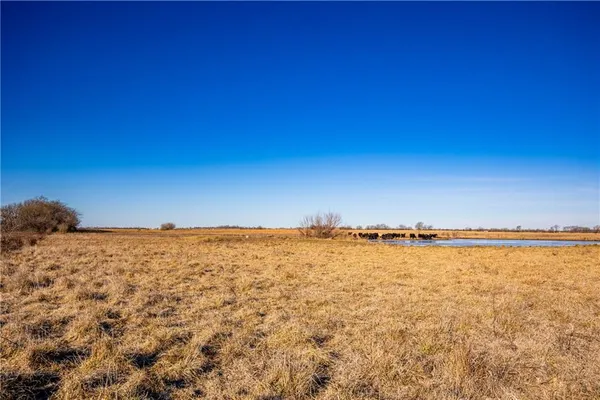 $1,140,000 | 355 Georgia Road, Williamsburg, KS 66095
