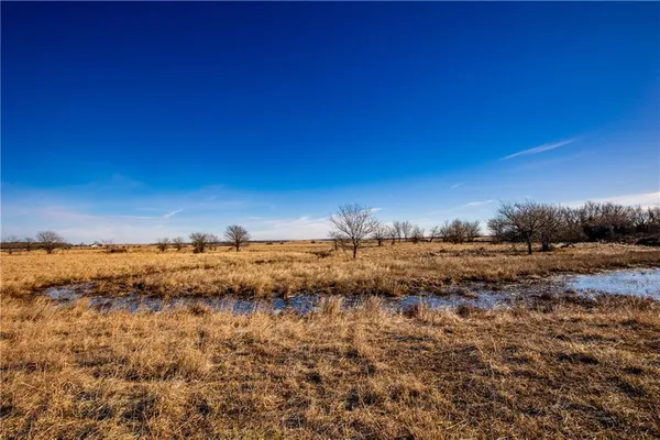 $1,140,000 | 355 Georgia Road, Williamsburg, KS 66095
