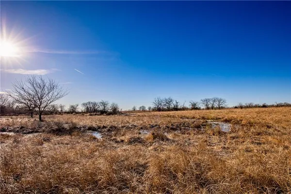 $1,140,000 | 355 Georgia Road, Williamsburg, KS 66095