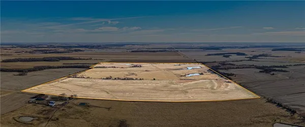 $1,140,000 | 355 Georgia Road, Williamsburg, KS 66095