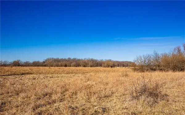$1,140,000 | 355 Georgia Road, Williamsburg, KS 66095