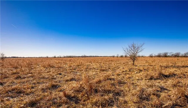 $1,200,000 | 355 Georgia Road, Williamsburg, KS 66095