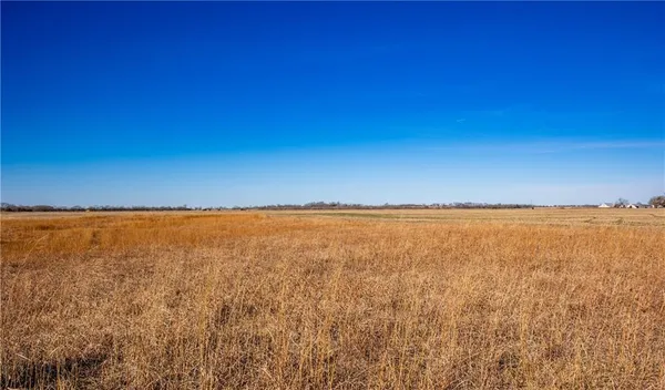 $1,140,000 | 355 Georgia Road, Williamsburg, KS 66095