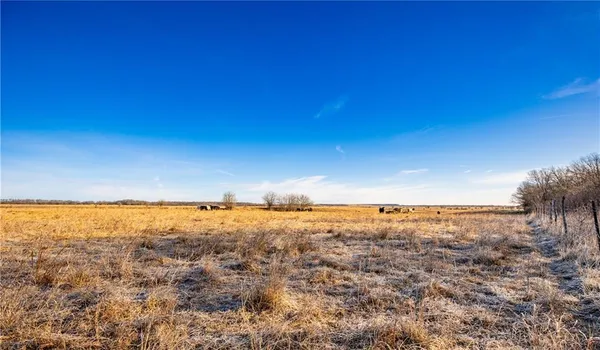 $1,140,000 | 355 Georgia Road, Williamsburg, KS 66095