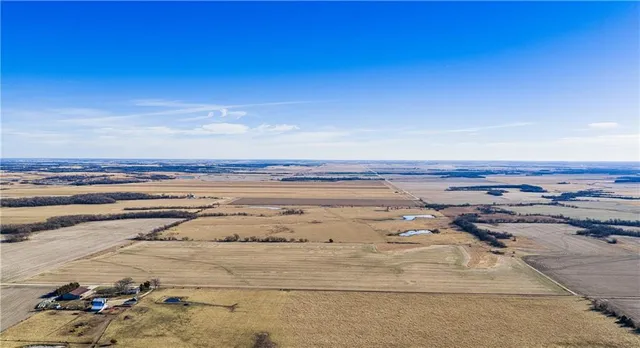 $1,200,000 | 355 Georgia Road, Williamsburg, KS 66095