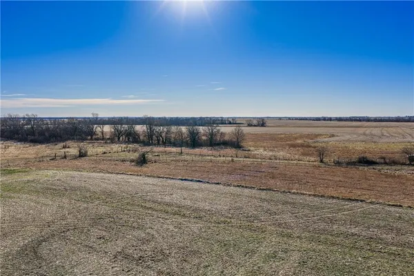 $1,140,000 | 355 Georgia Road, Williamsburg, KS 66095