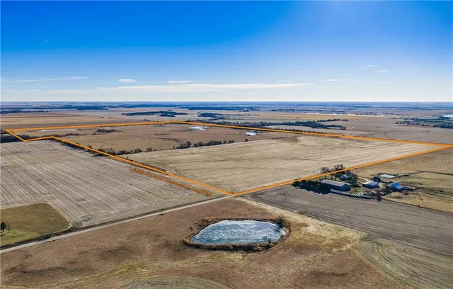$1,200,000 | 355 Georgia Road, Williamsburg, KS 66095