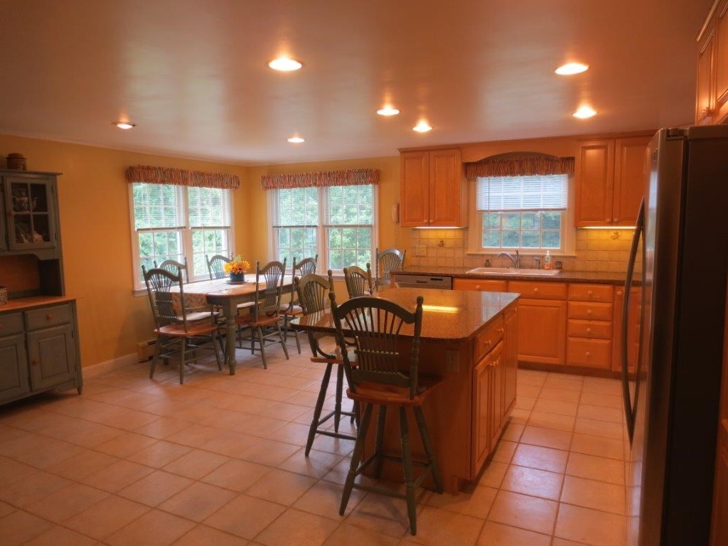 40 Absalona Hill Road Glocester, RI 02814 - Photo 12 of 25