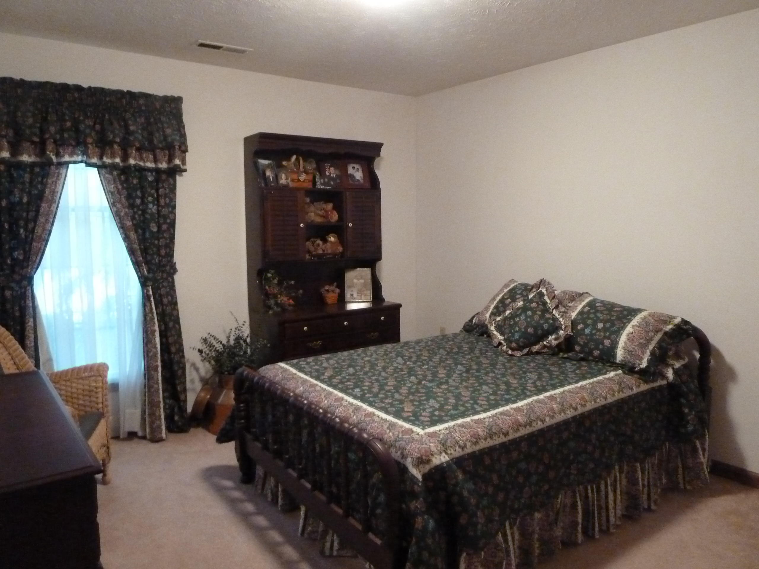 7844 Keswick Road Powell, TN 37849 - Photo 15 of 21 P1210076