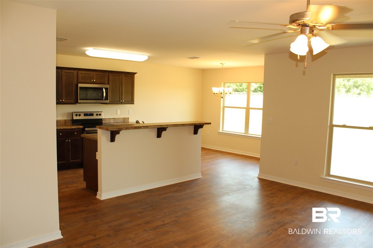 13358 Sanctuary Drive Foley, AL 36535 - Photo 3 of 32