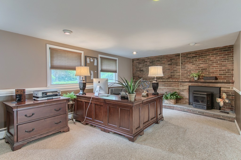 3 Gates Road Peabody, MA 01960 - Photo 16 of 28