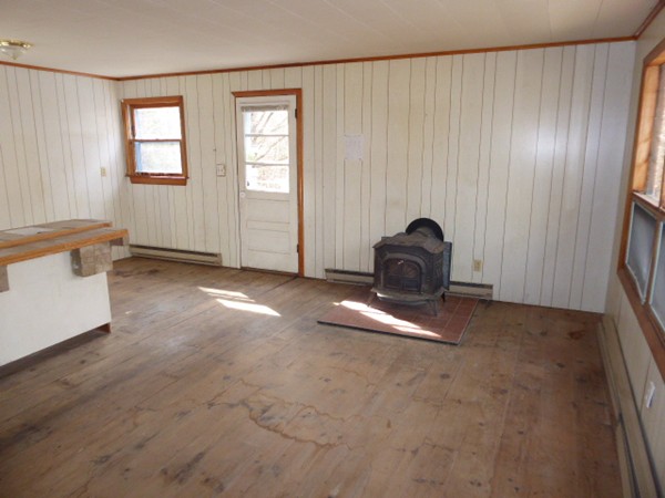 210 Beech Hill Road Granville, MA 01034 - Photo 4 of 10 Gallery Image 4