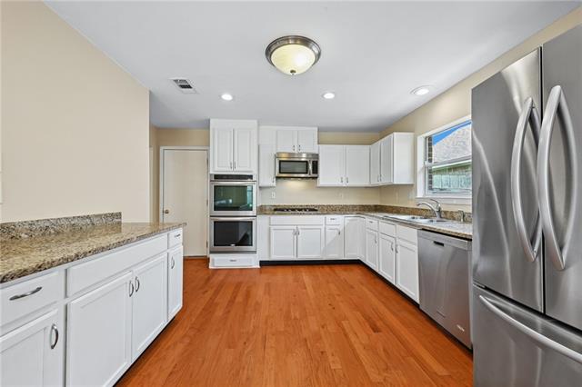 1328 Kings Row Slidell, LA 70461 - Photo 8 of 21