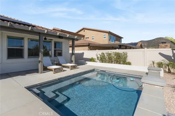 $929,900 | 32743 Cherokee Rose Street, Winchester, CA 92596