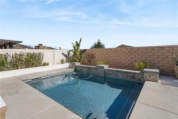 $929,900 | 32743 Cherokee Rose Street, Winchester, CA 92596