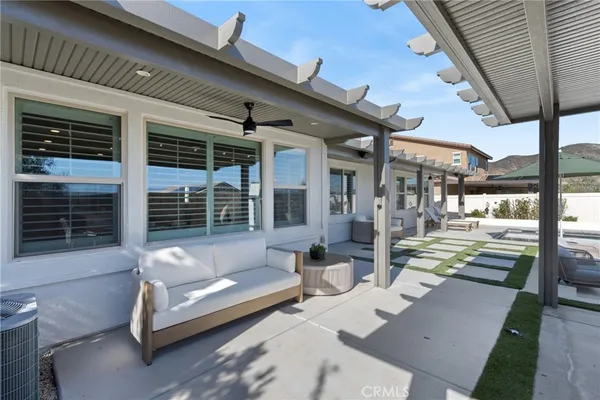 $929,900 | 32743 Cherokee Rose Street, Winchester, CA 92596