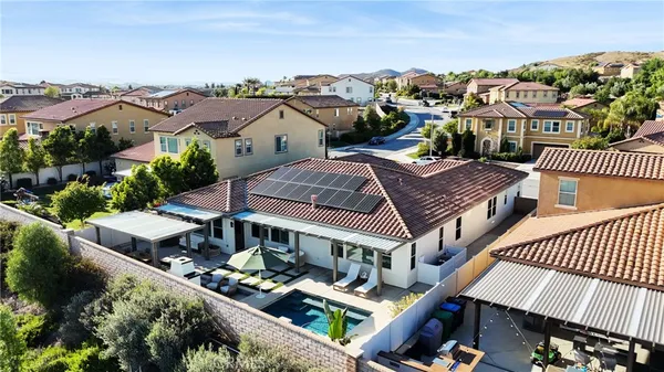 $929,900 | 32743 Cherokee Rose Street, Winchester, CA 92596